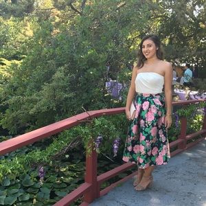 TOPSHOP floral high waisted skirt 💐